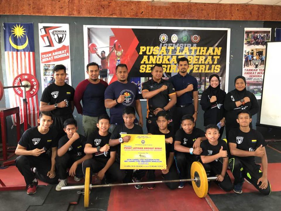 Persatuan Angkat Berat Perlis Posts Facebook