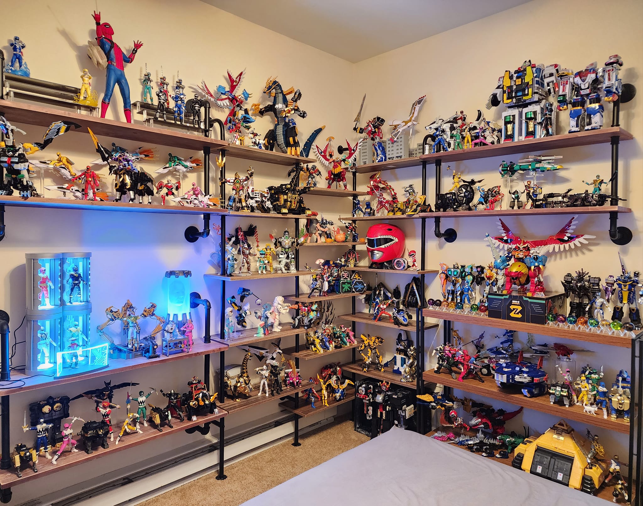 Updating my shelves after 8 months of collecting. Now it is a big