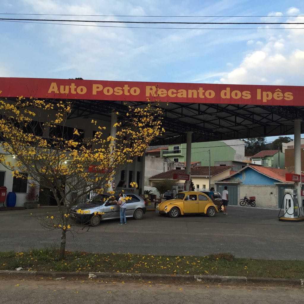 Auto Posto... - Auto Posto Garoupa - BR Mania - Lubrax+
