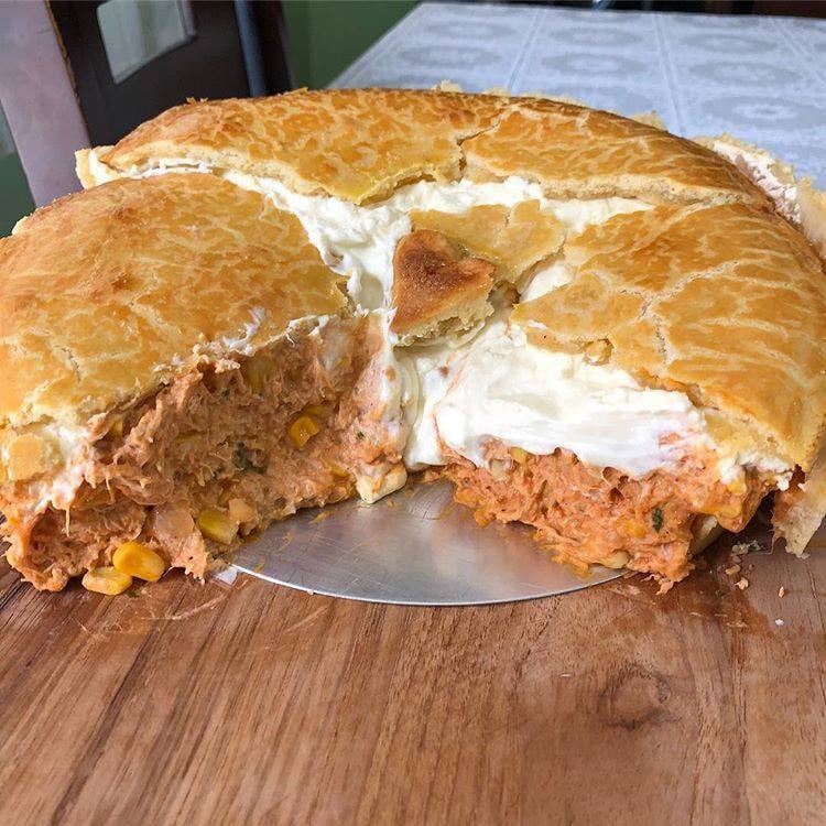 Ideal - Empadão de Frango cremoso 😱😋😍 Gostou? Por favor, digite UP nos ...