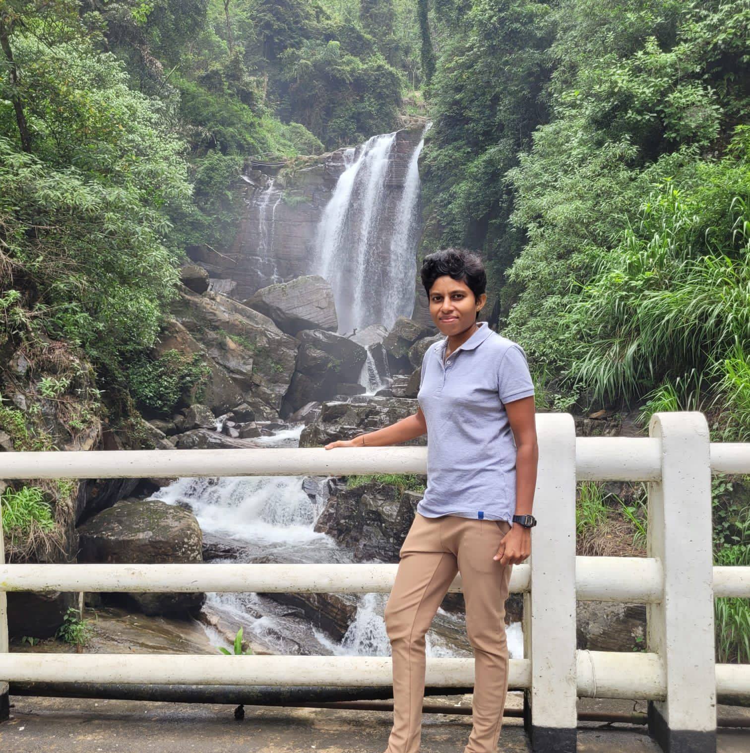 Prathini - ලෝක ළමා දිනය නිමිත්තෙන්...😁 | Facebook