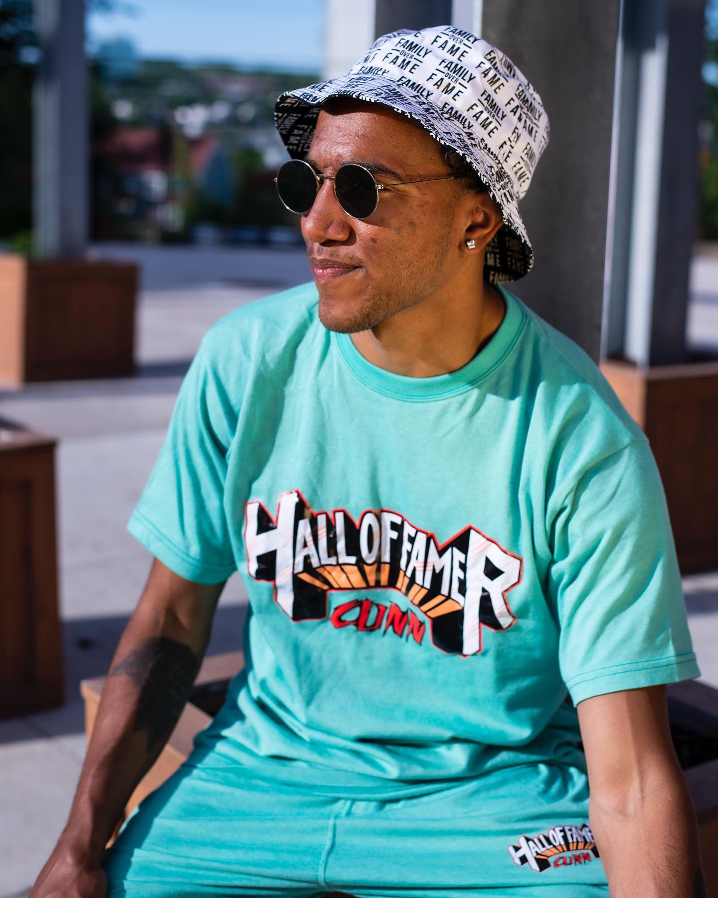 Alex Ross Clothing (@AlexRossClothing) • Facebook