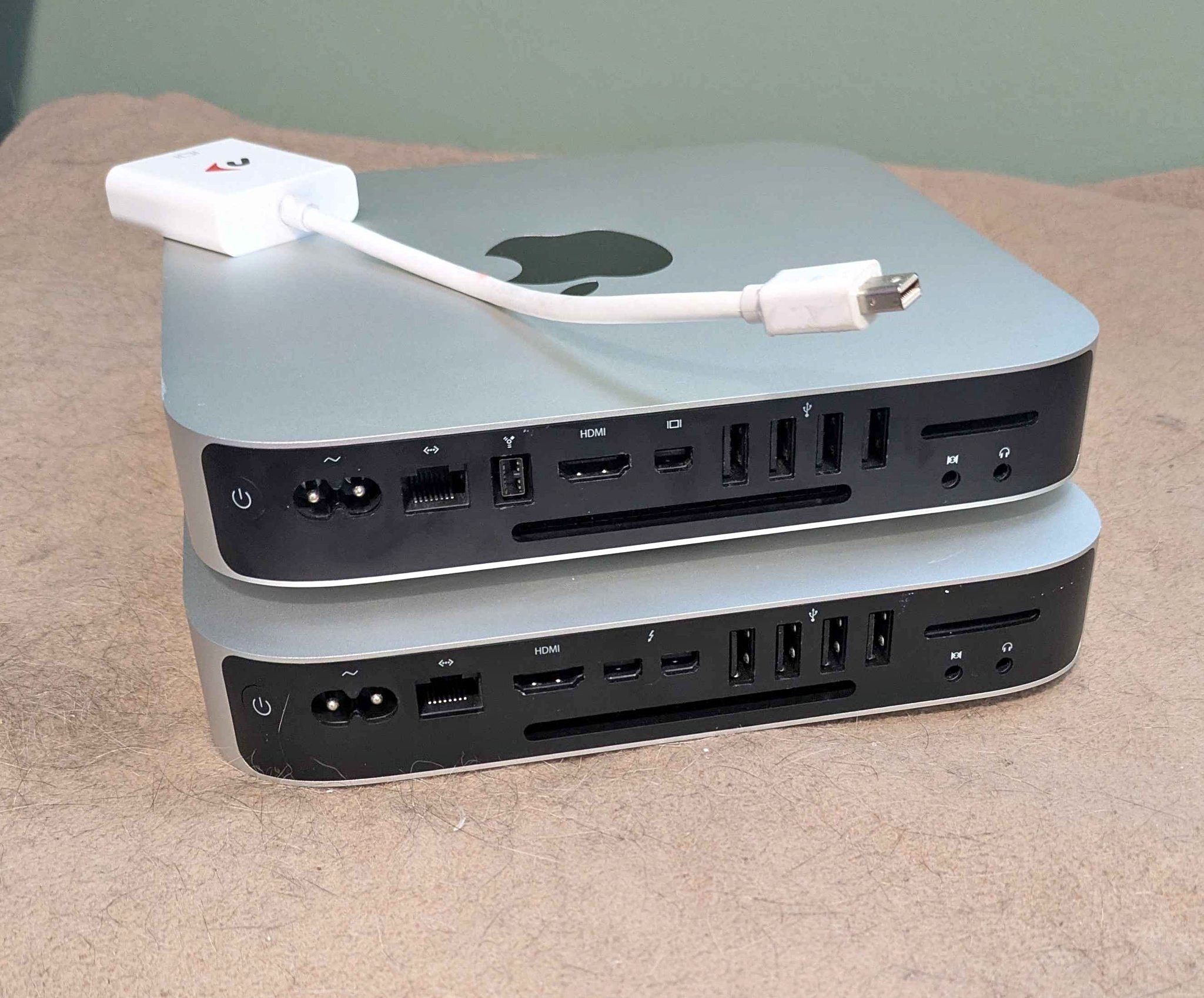 Two Mac Mini computers and headless graphics accelerator - Desktop ...