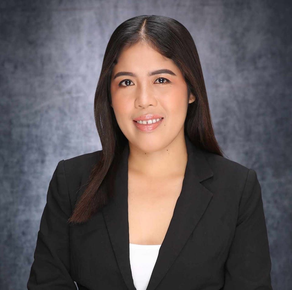 Lowella Dela Cerna