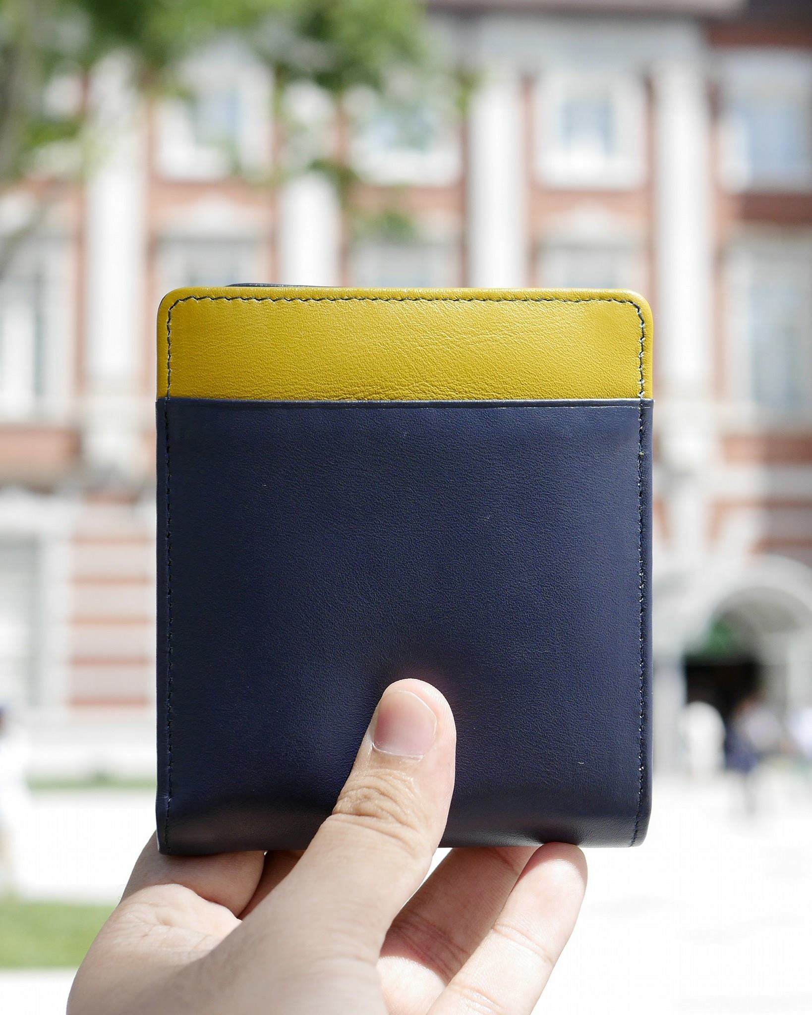 I V E R S E N