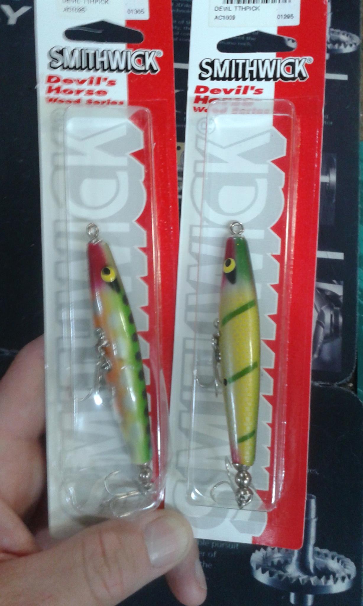 devil's toothpick fishing lure Tom's Taz Lures 096 Abigail Description The Devils Horse is a classic prop Smithwick Devil's Horse - 1/2