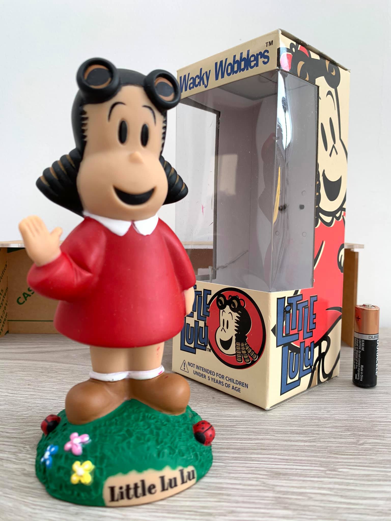 LA PEQUEÑA LULU” wacky wobbler Funko fabricada en el año 2001