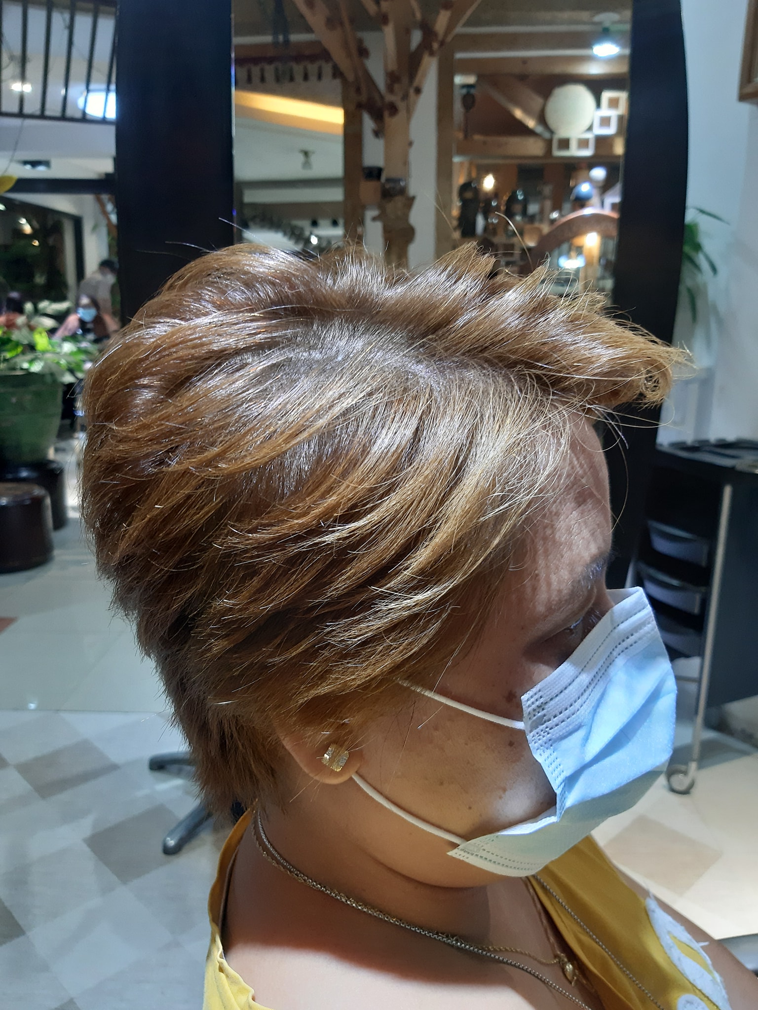 Edw... - Edwin Samot Hair Design / Spa Chardan / Salon Chardan