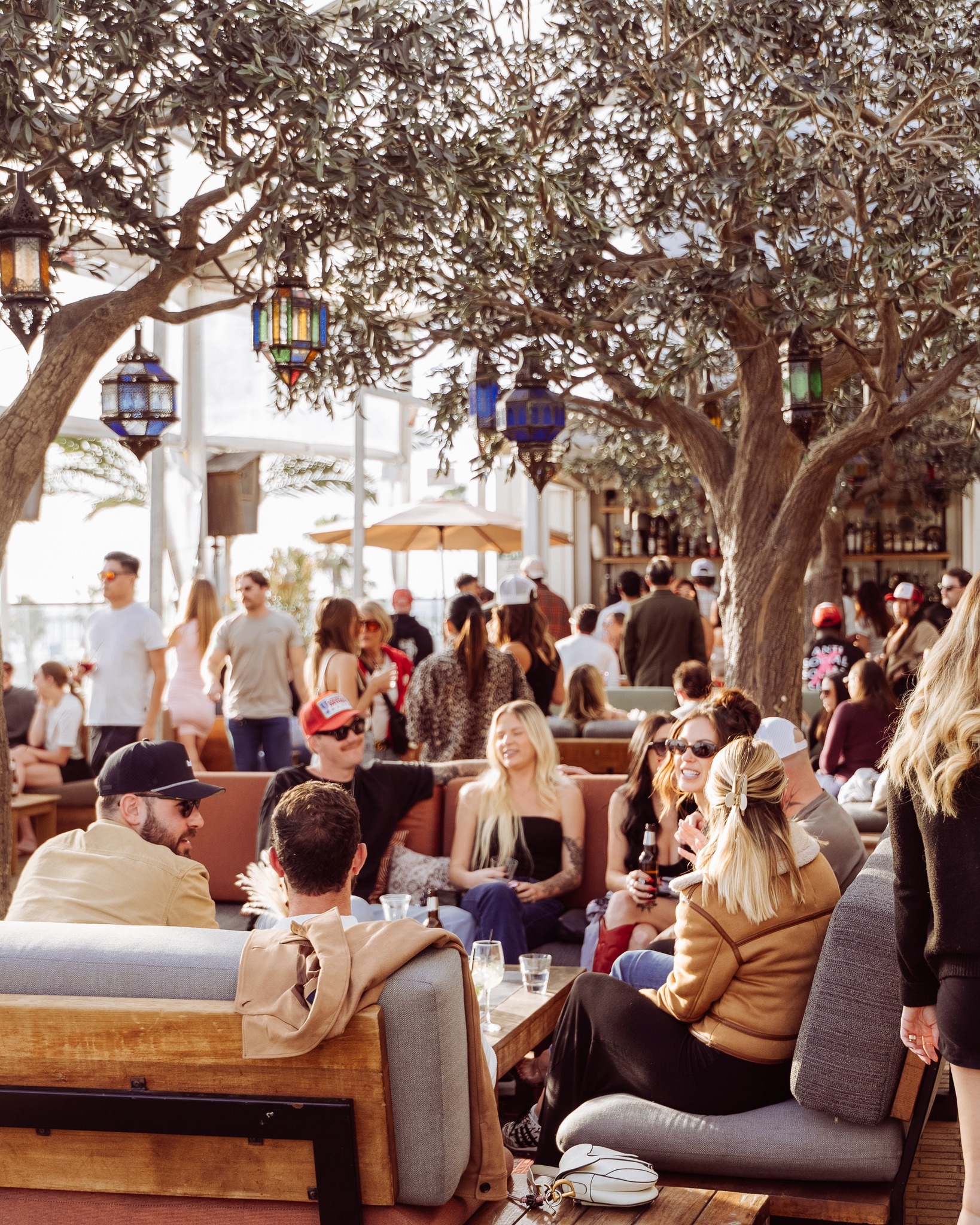 bungalow huntington beach dress code The LowStock:43618173943859