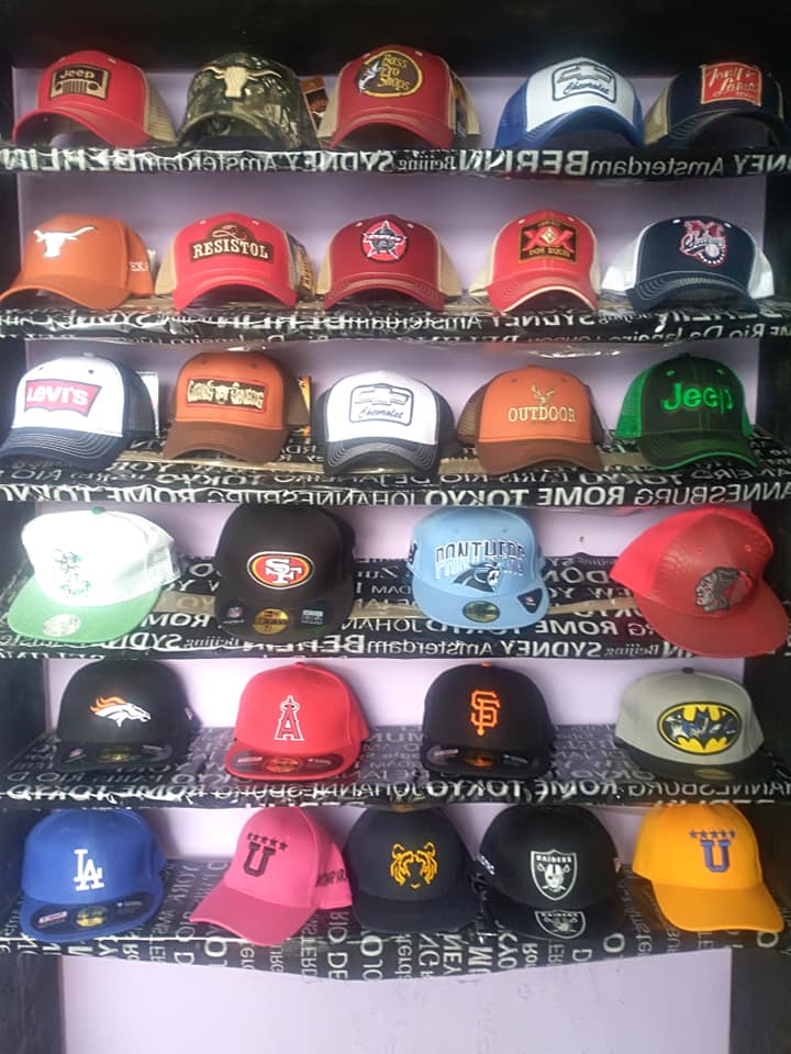 CAPS REVA