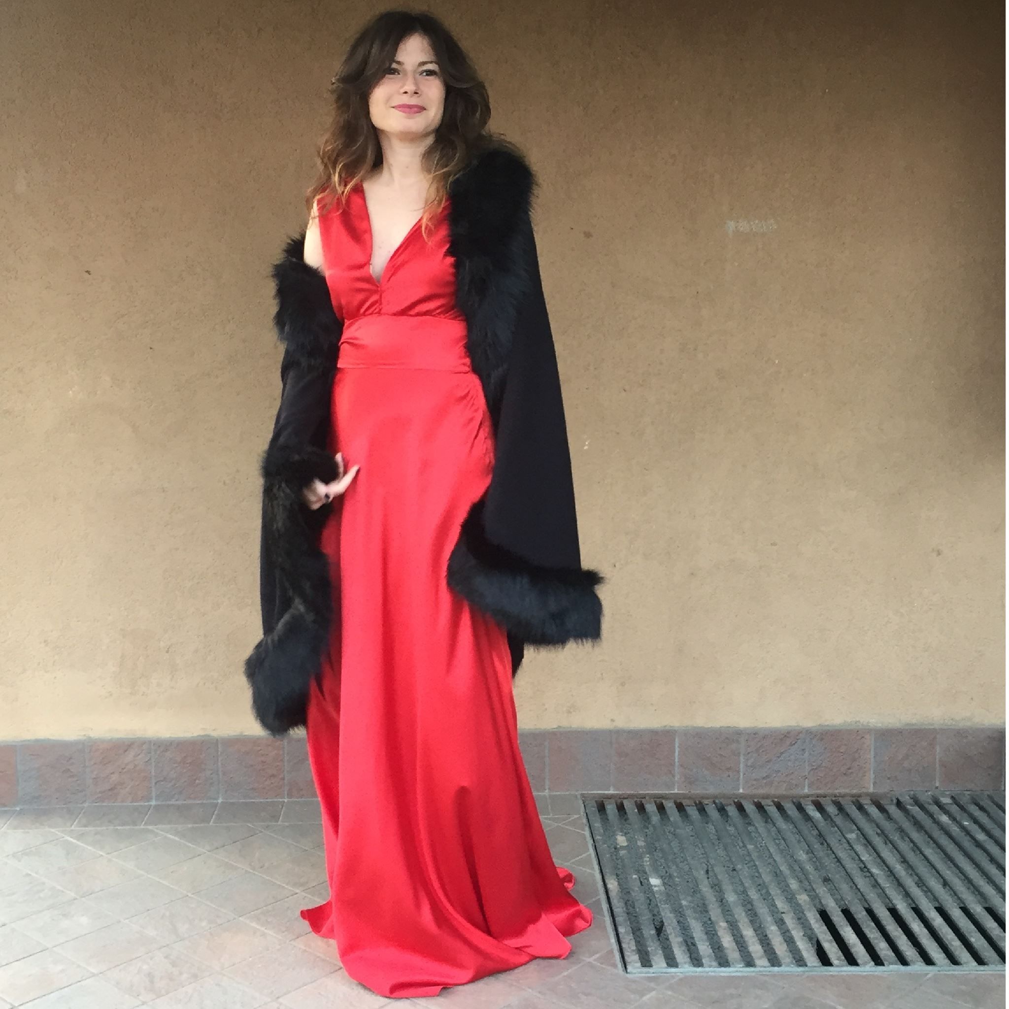 christmas dress francesca's Francesca is ready for a special night in style. 💃🥂 And you? What's your go-to outfit for the holidays parties? 👇 Discover more about our Michelle http://bit.ly/Long_Red_Dress Color:Pearled Ivory