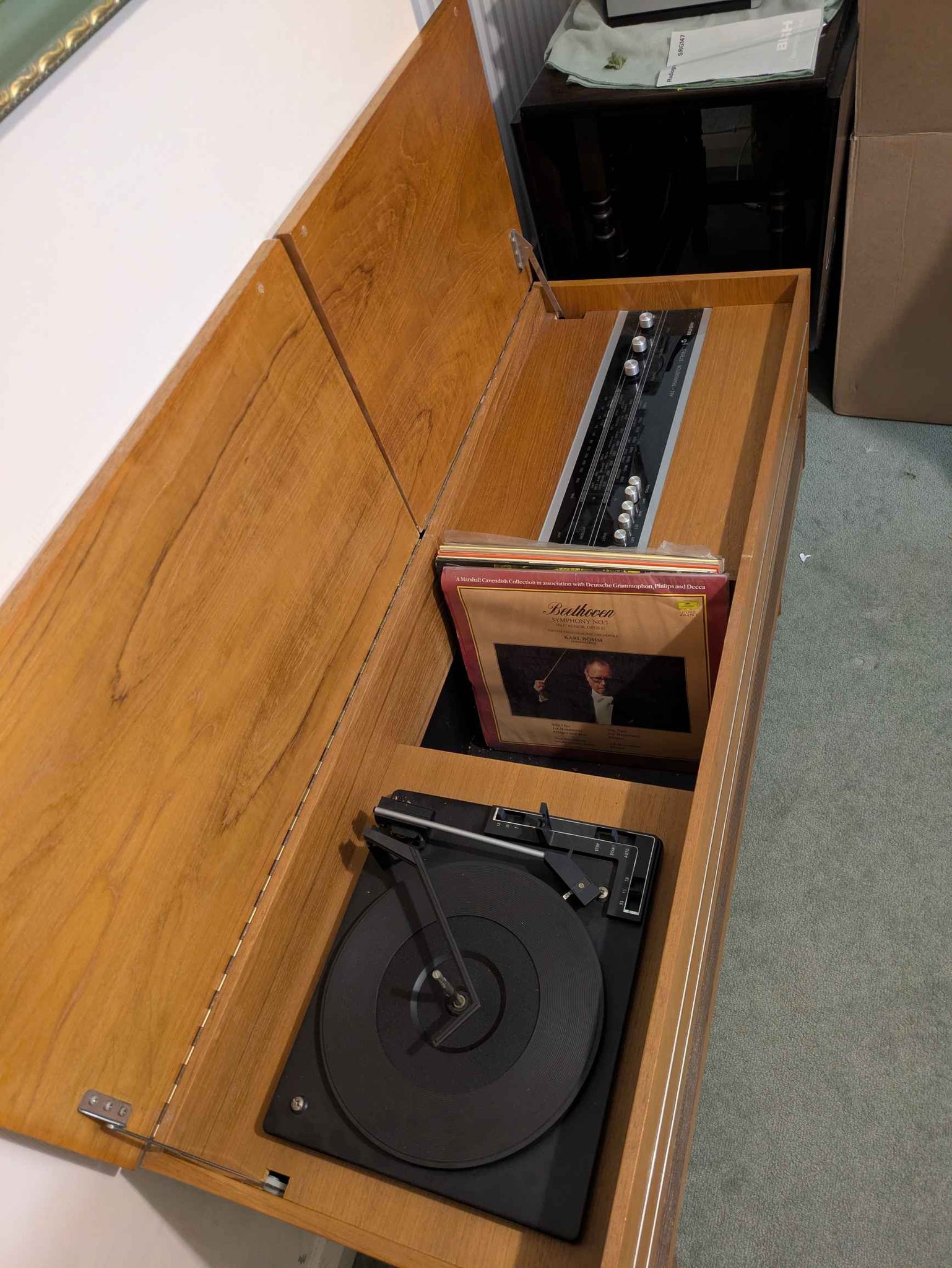 Vintage Bush Radiogram SRG147 (Stereo / record player) - Electronics ...