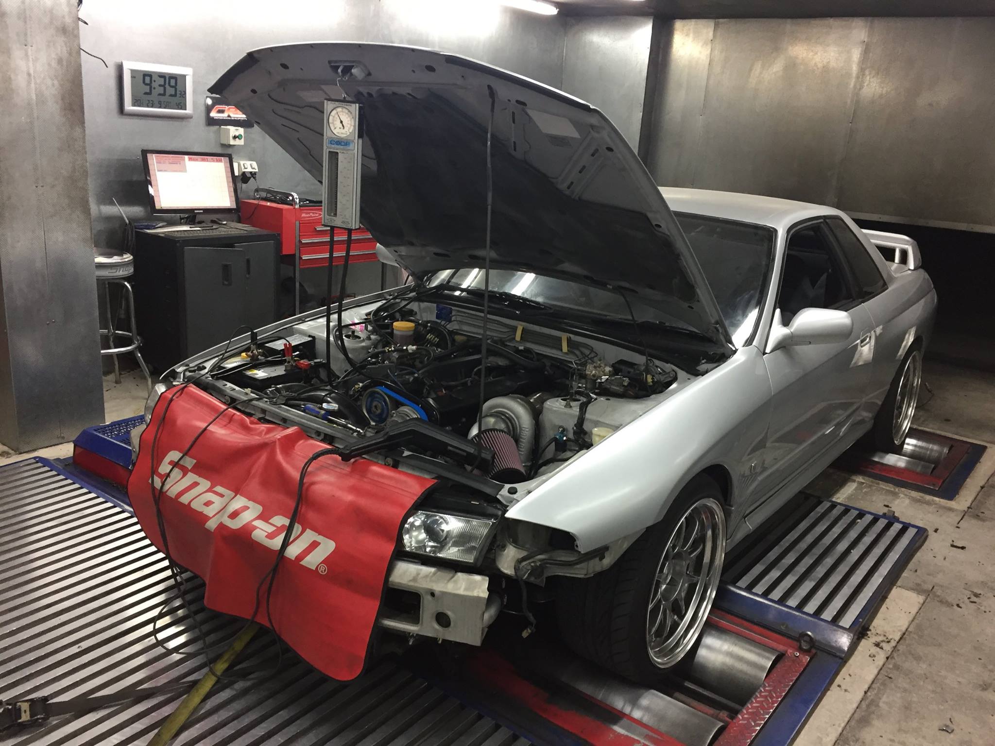 A wicked looking Nissan... - Croydon Racing Developments