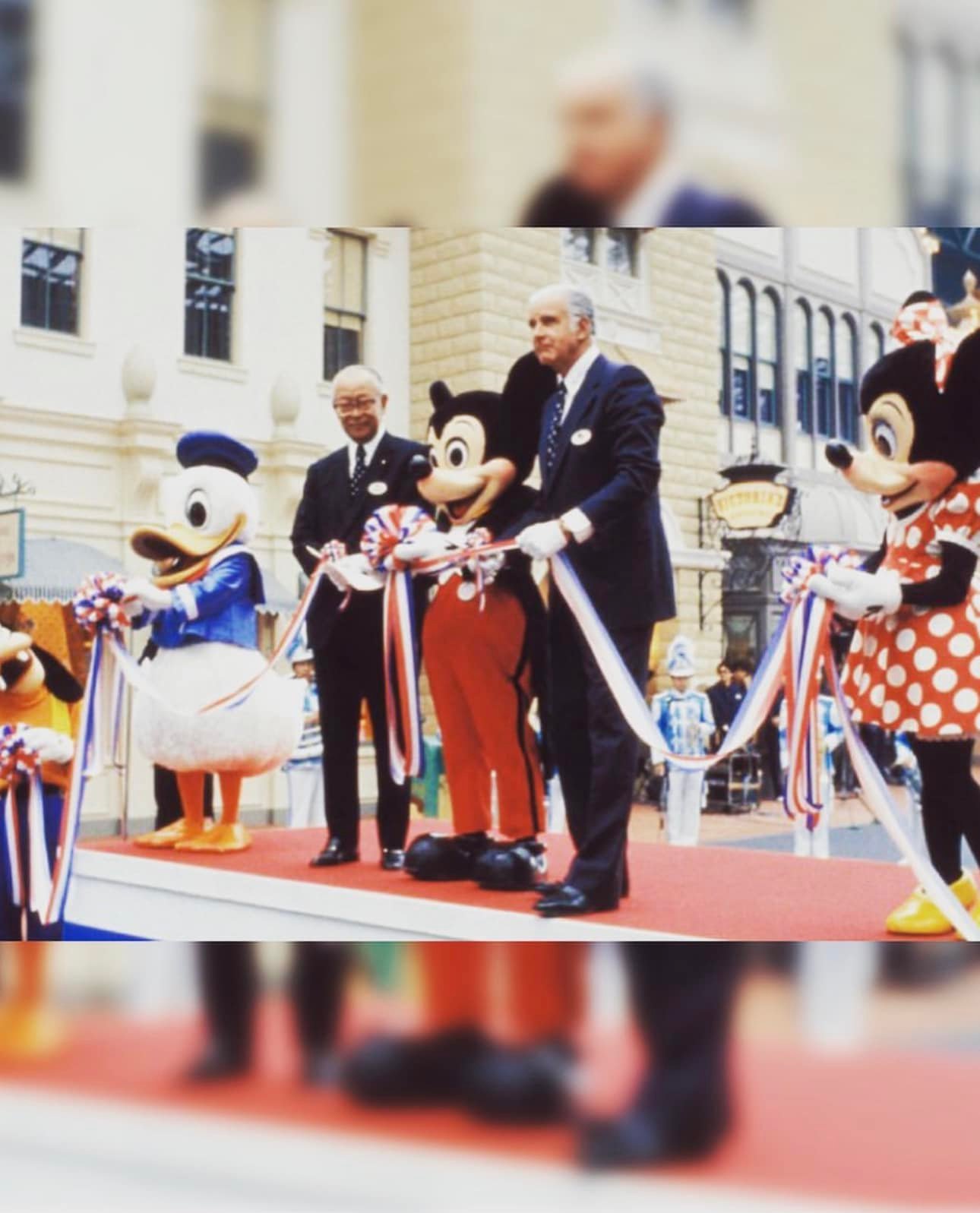 Disney History: Tokyo Disneyland Opens As The First International