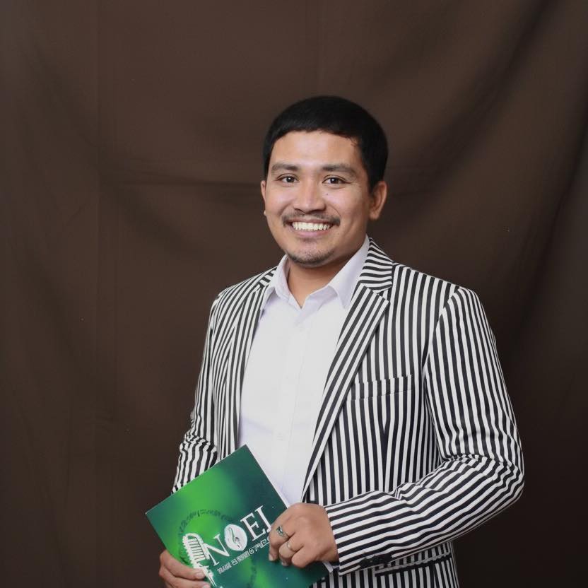 Yad Robal Jayme the artist and composer of the song “Di Ko Gustong Mo ...
