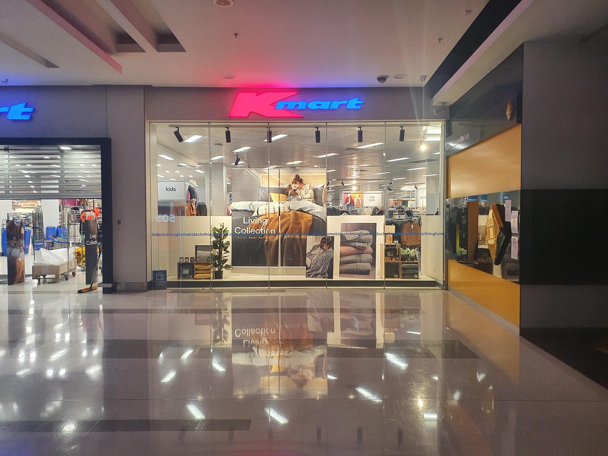 Installation of a Kmart LED... - Complete Sign Solutions