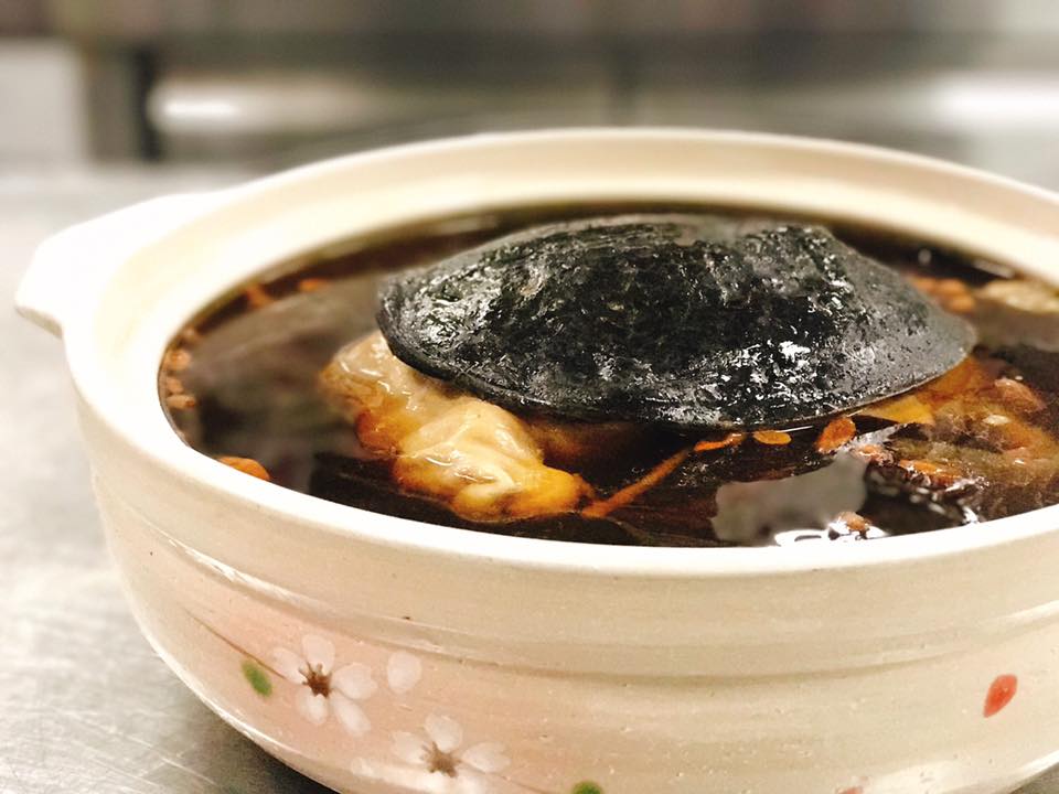 我的廚戀 古法雞仔豬肚鱉 電影總鋪師上映後 這道傳說中的手路菜 雞仔豬肚鱉 再度一夕暴紅 Facebook