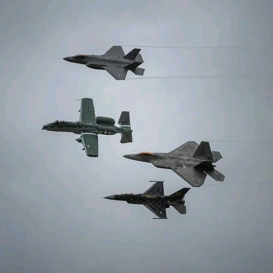 US. Air Force F-16 F-15 F-22 F-35