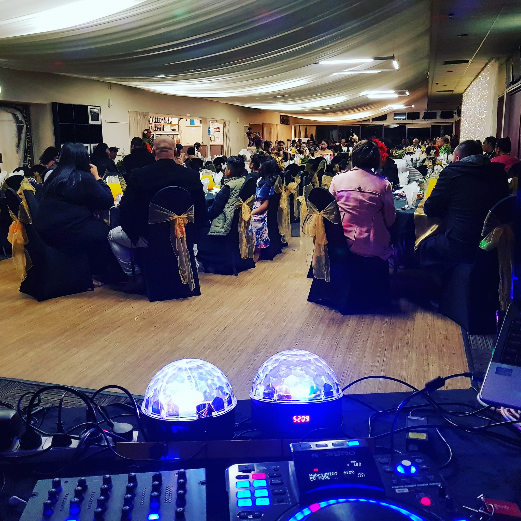 Poly Sounds Entertainment