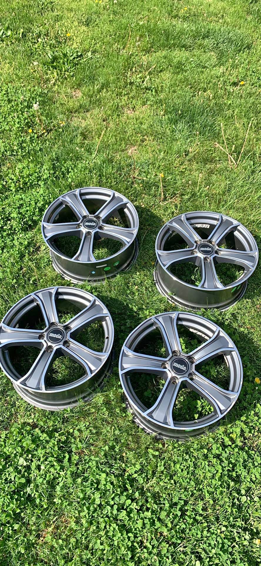 $200 obo Moda Rims 5x114.3 - Car Wheels, Tires & Parts - Columbus, Ohio ...