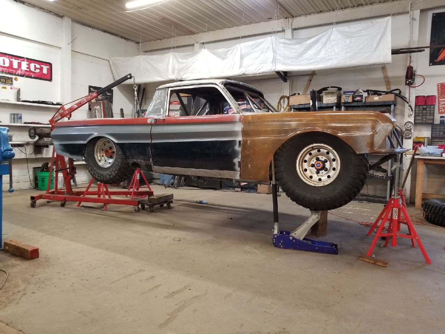 Baja Ranchero - The rear end is finally in the car and... | Facebook