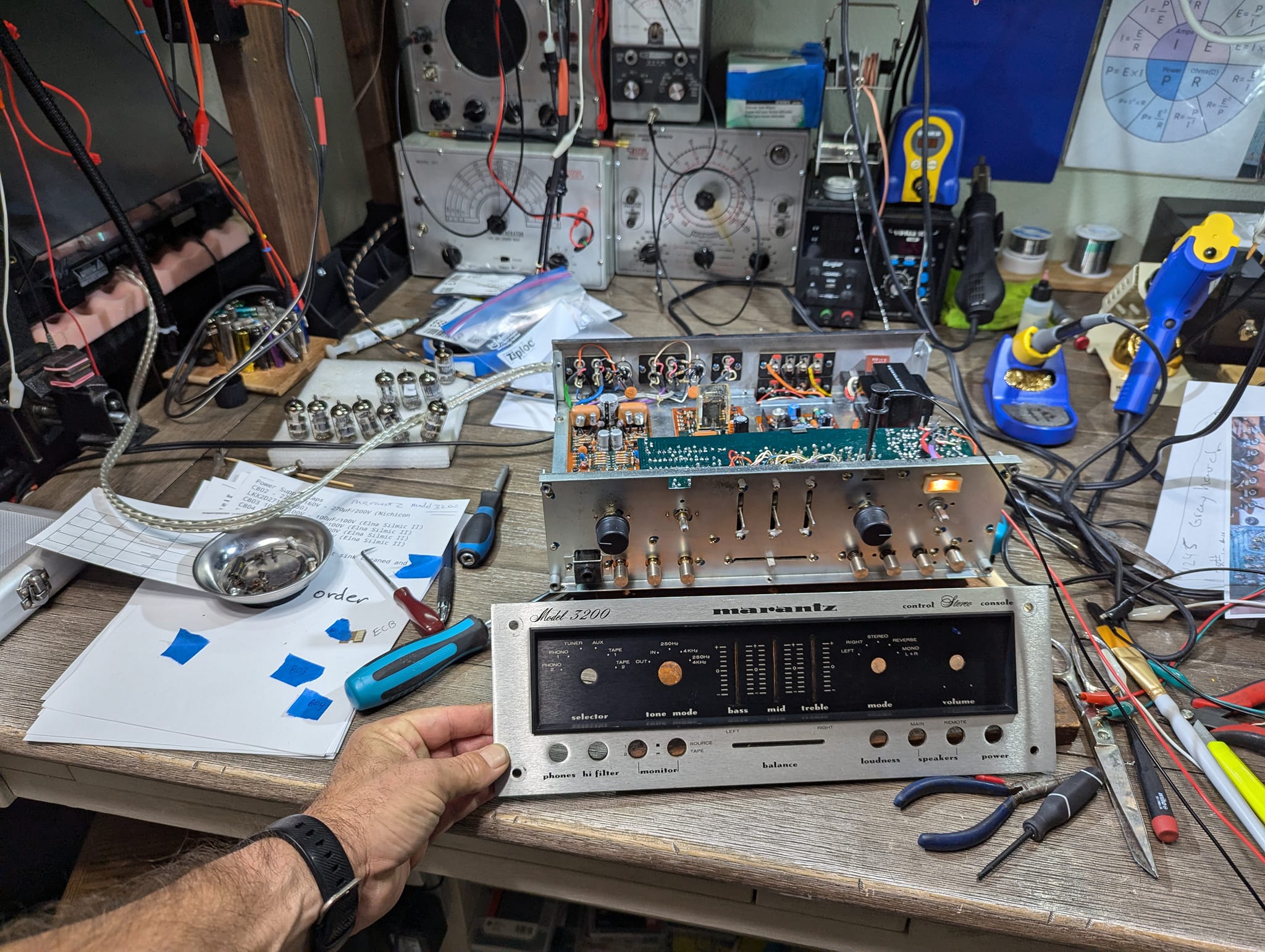 Repair n restore of an old (1976) Marantz Model 3200 preamplifier.