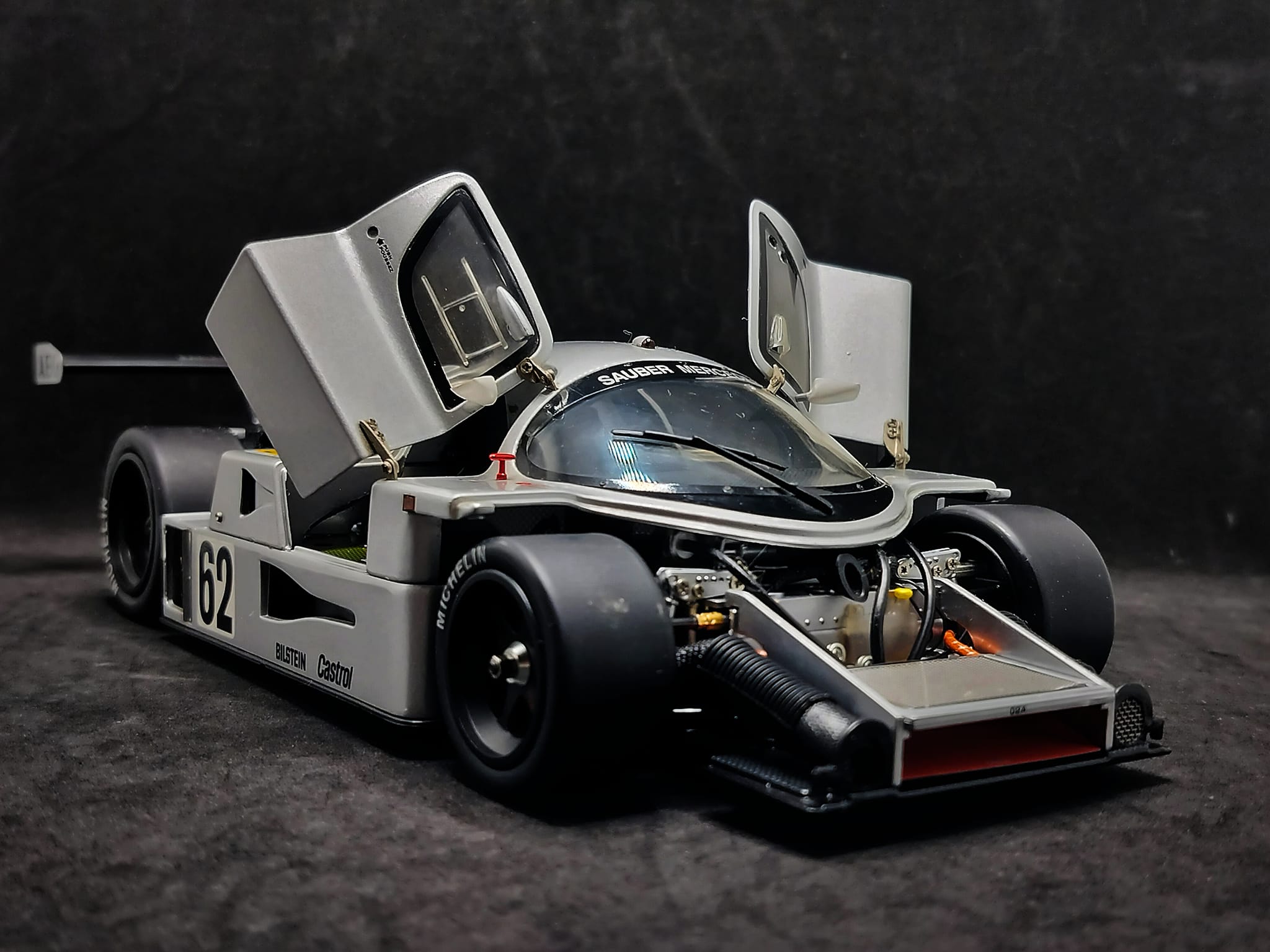 1/18 model car Mercedes-Benz C9