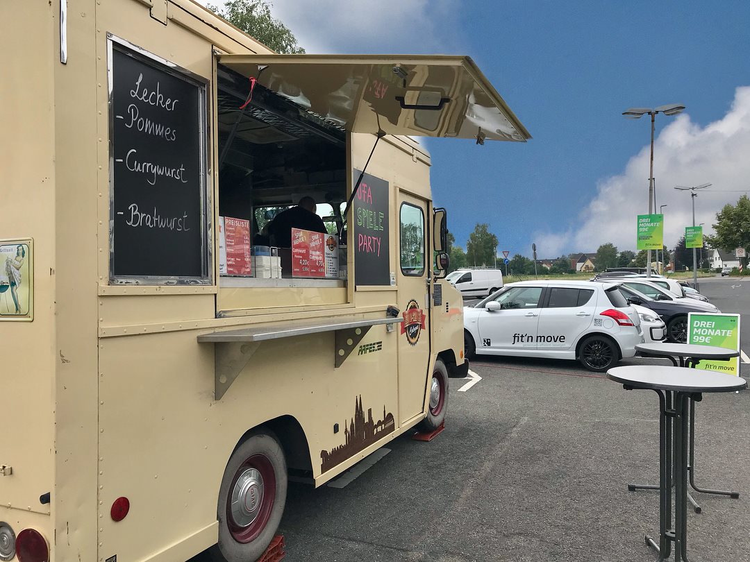 Fit N Move Die Ersten Streetfood Wagen Sind Fur Euch Facebook