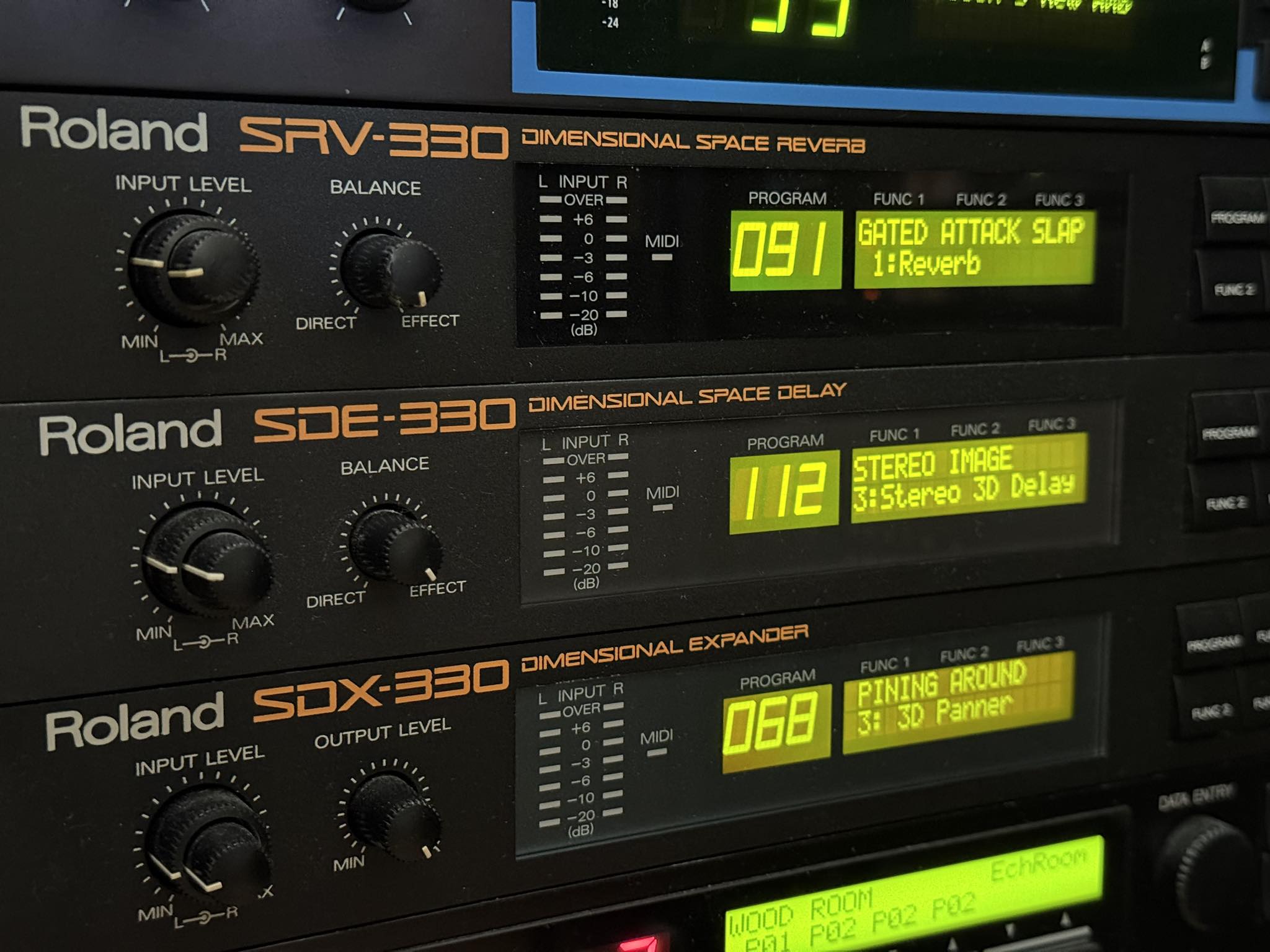 Favourite delay effect: Roland SDE-330
