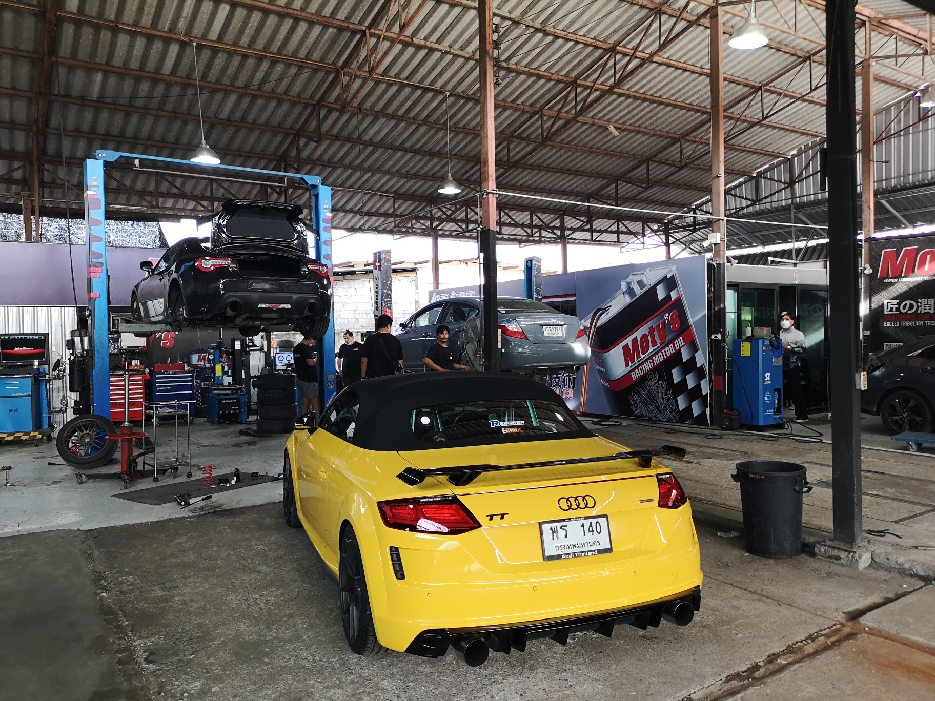 งานเย็นรอซักครู่ครับ #AutoAddict... - Auto Addict Thailand