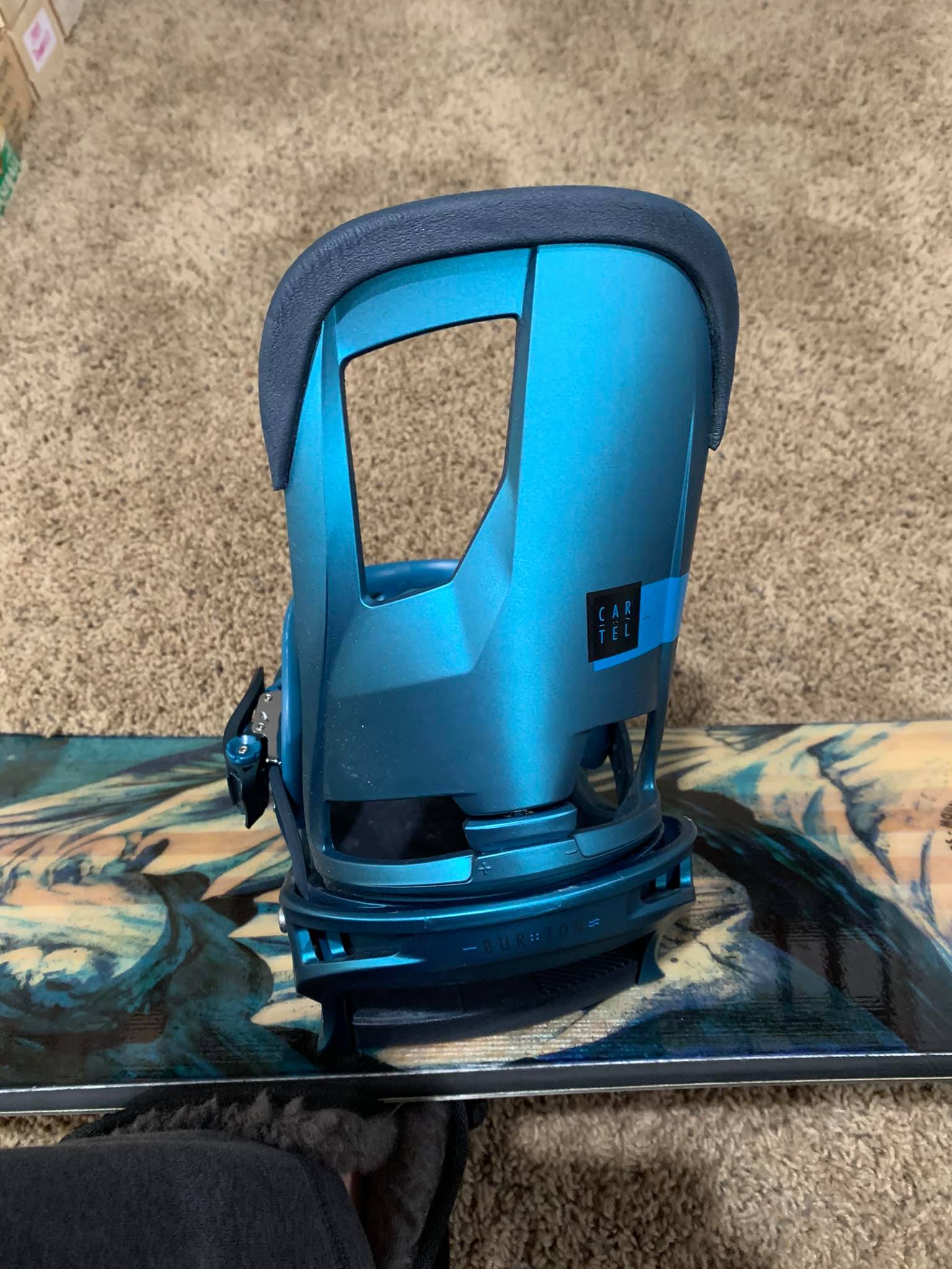 burton cartel est snowboard bindings 2018 X ReFlex Mens 2026 S Nightfall/White The canted highback is slightly angled to match your stance Burton Cartel EST Snowboard Binding
