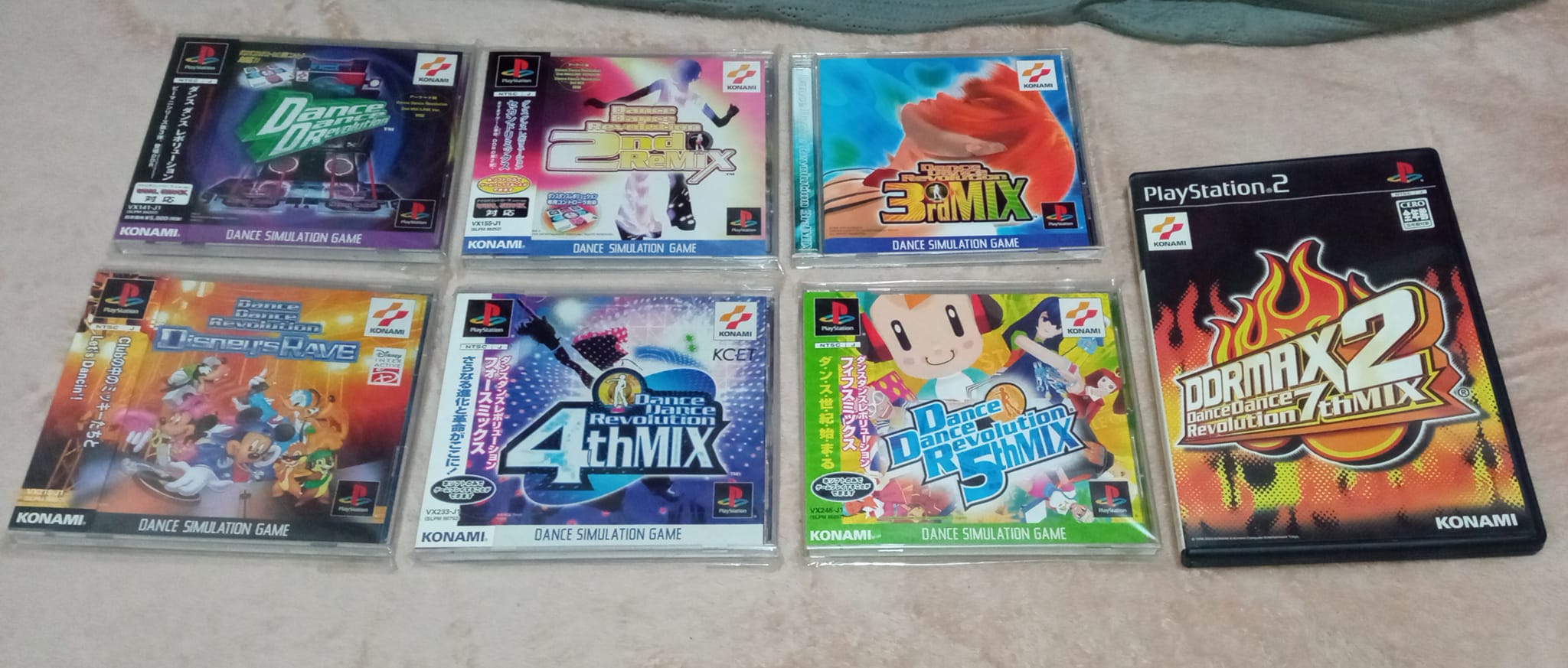 Japanese DDR game collection with 5thmix and DDRMax2