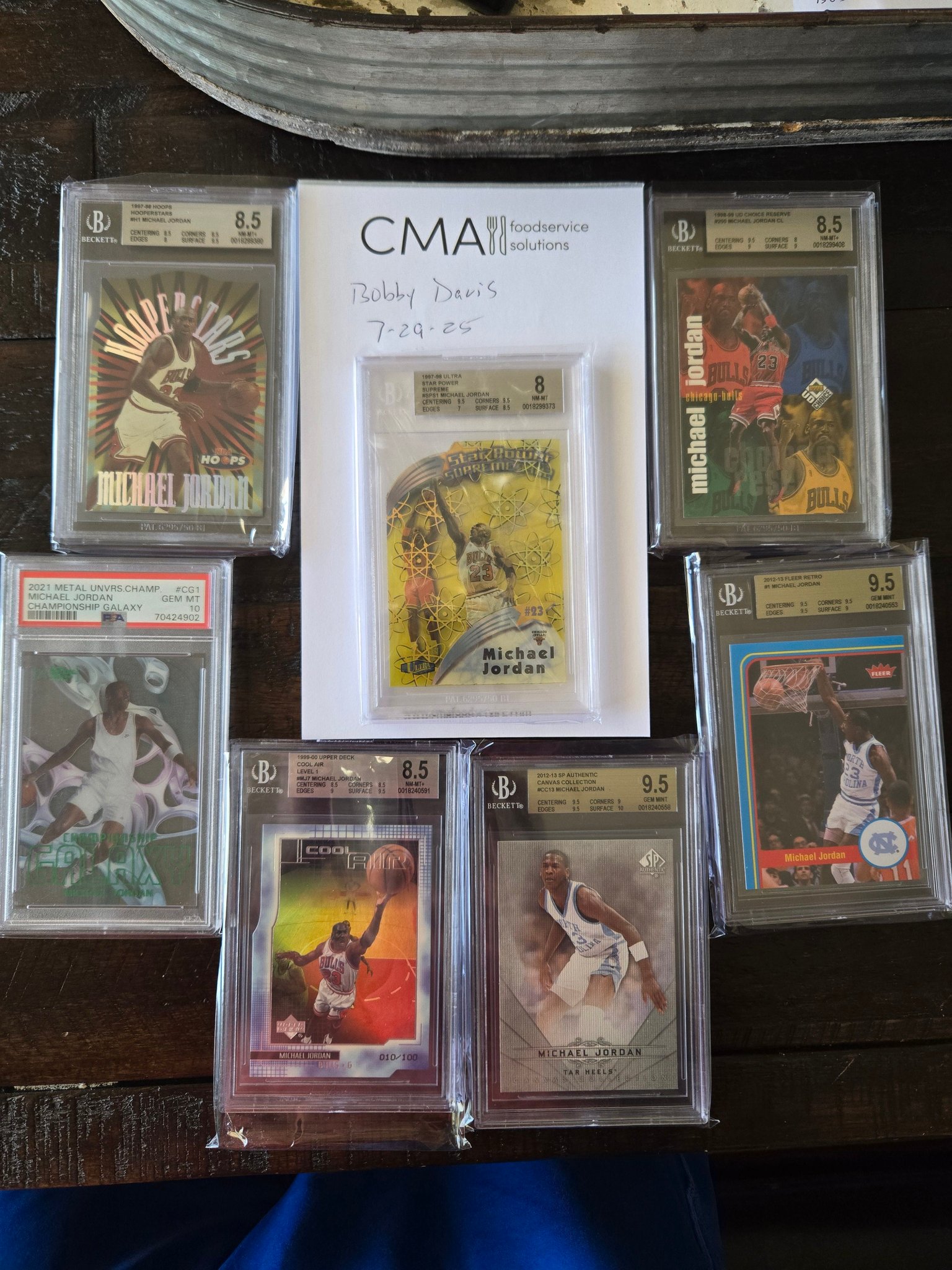 Selling graded Jordan basketball cards