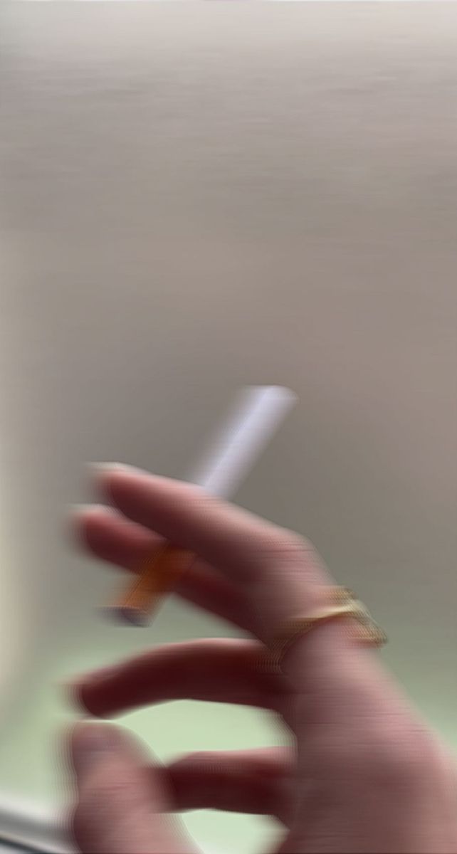 tobacco 意味 無煙タバコ】VELO(ベロ)BATから登場｜喫煙者の救世主となるか？