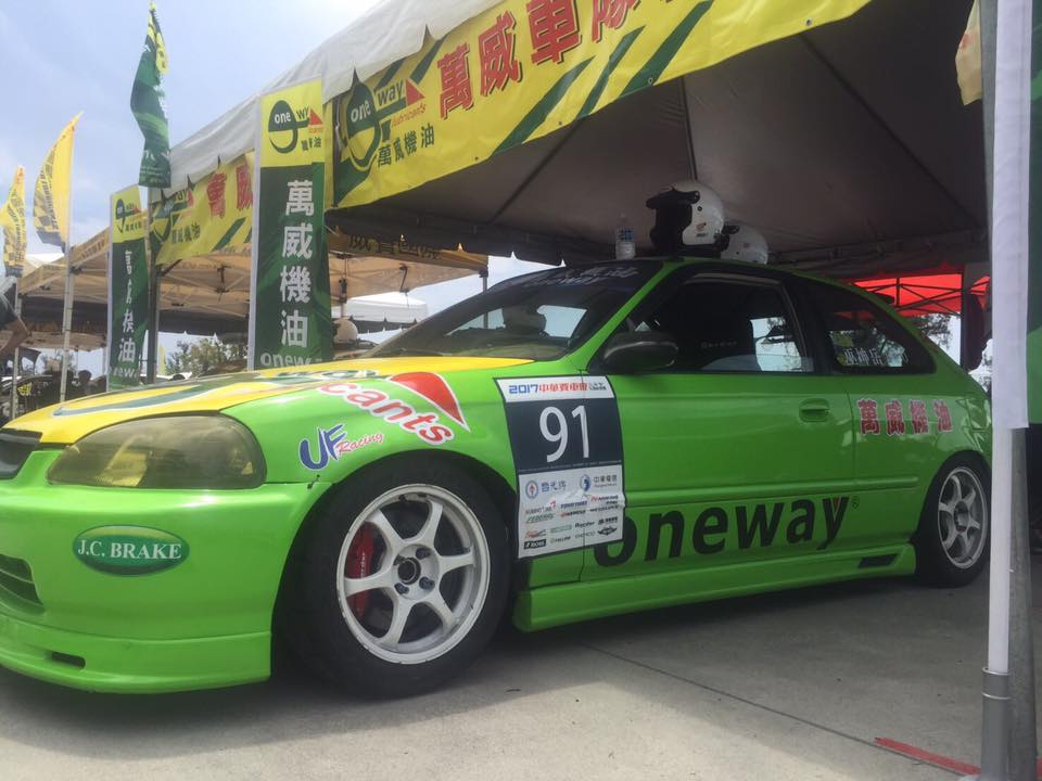 UF racing - 全錦賽今明兩天開跑!對賽事有興趣的朋友歡迎來大鵬灣一起為萬威車隊加油🏎🏎🥇🥇🇹🇼🇹🇼... | Facebook