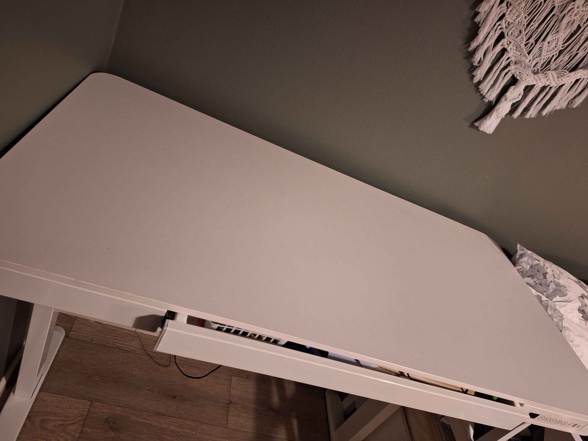 Sähköpöytä laatikolla - Massage Tables - Rovaniemi, Finland | Facebook ...