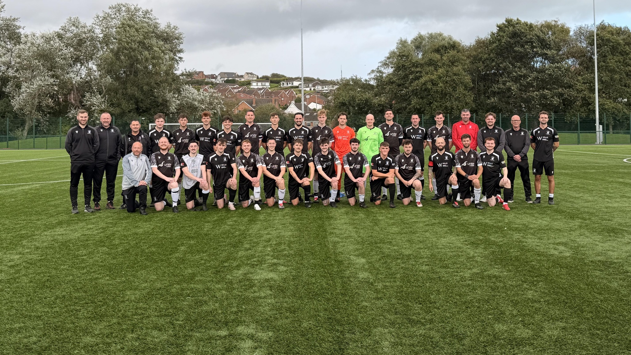 FT | Newington 0 Ards 2 3 points in... - Ards Football Club | Facebook
