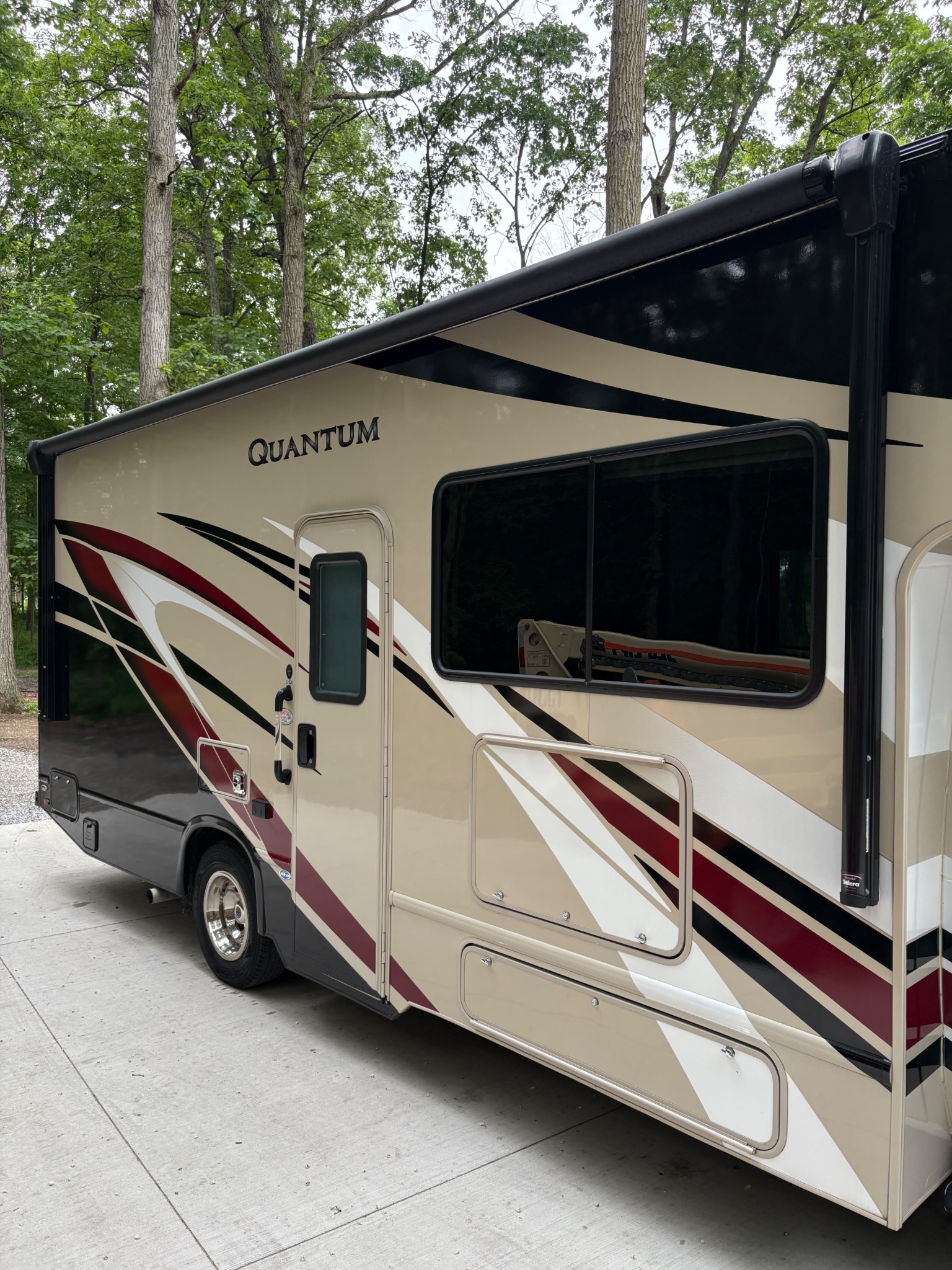 2021 Ford 2021 Thor Motor Coach Quantum - RVs & Campers - Wauseon, Ohio ...