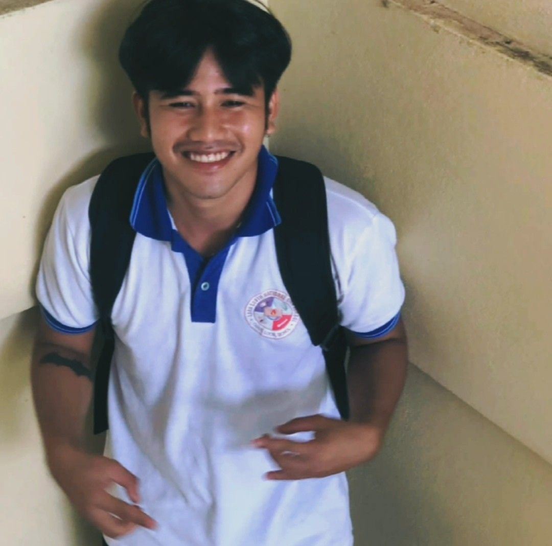 Ralph Joseph Larona Supremo