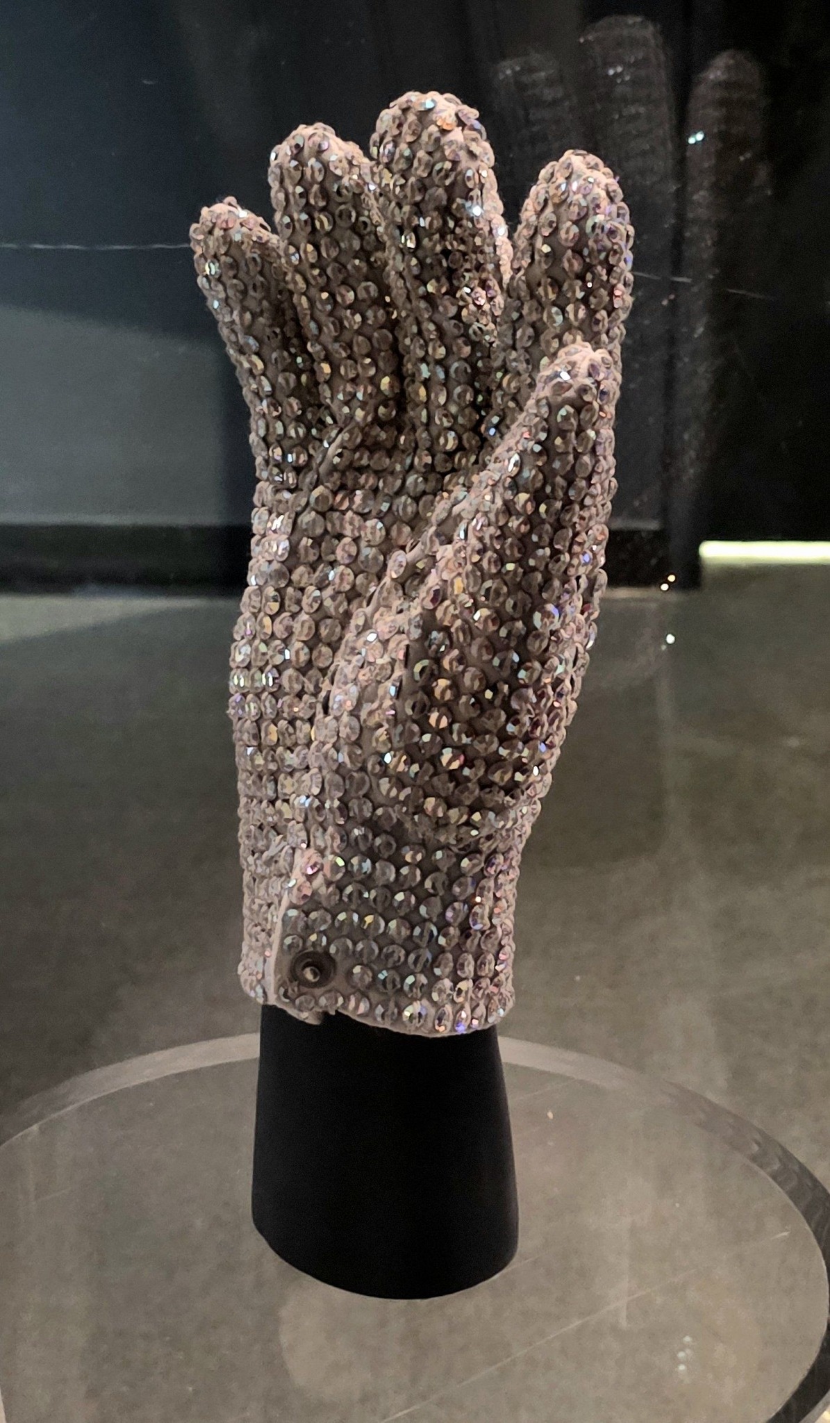 Up close with Michael Jackson 🖤✨ Original design by Michael