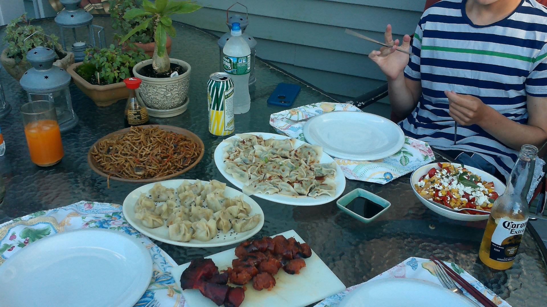 Aaj dinner mein indian desi aur Chinese desi - Donno bane! Aaloo 