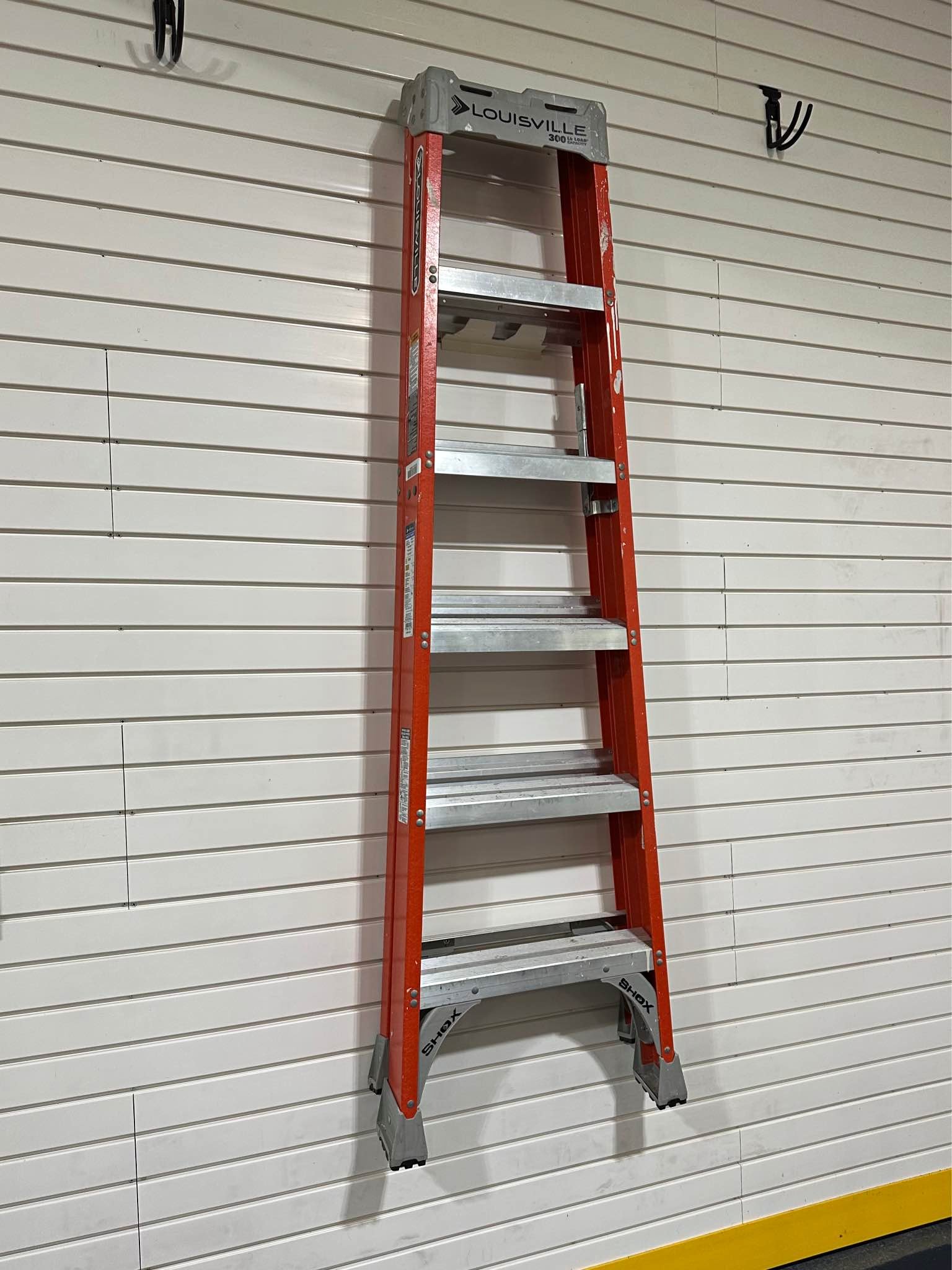 10ft A frame fiberglass ladder - Ladders - Overland Park, Kansas ...