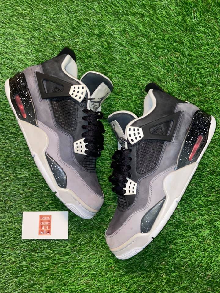 Worn a couple times size 10 real and authentic have originally box