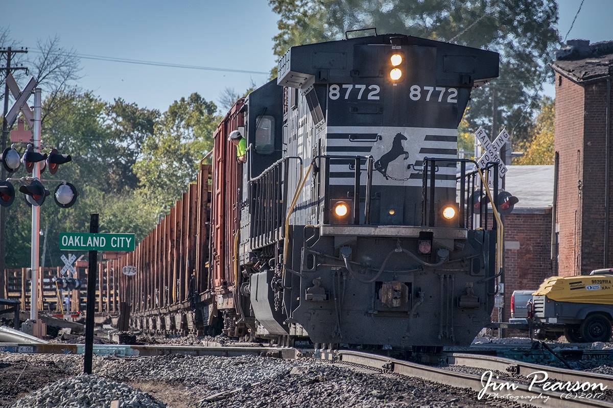 Norfolk Southern office car special No. 955 creeps through the fog