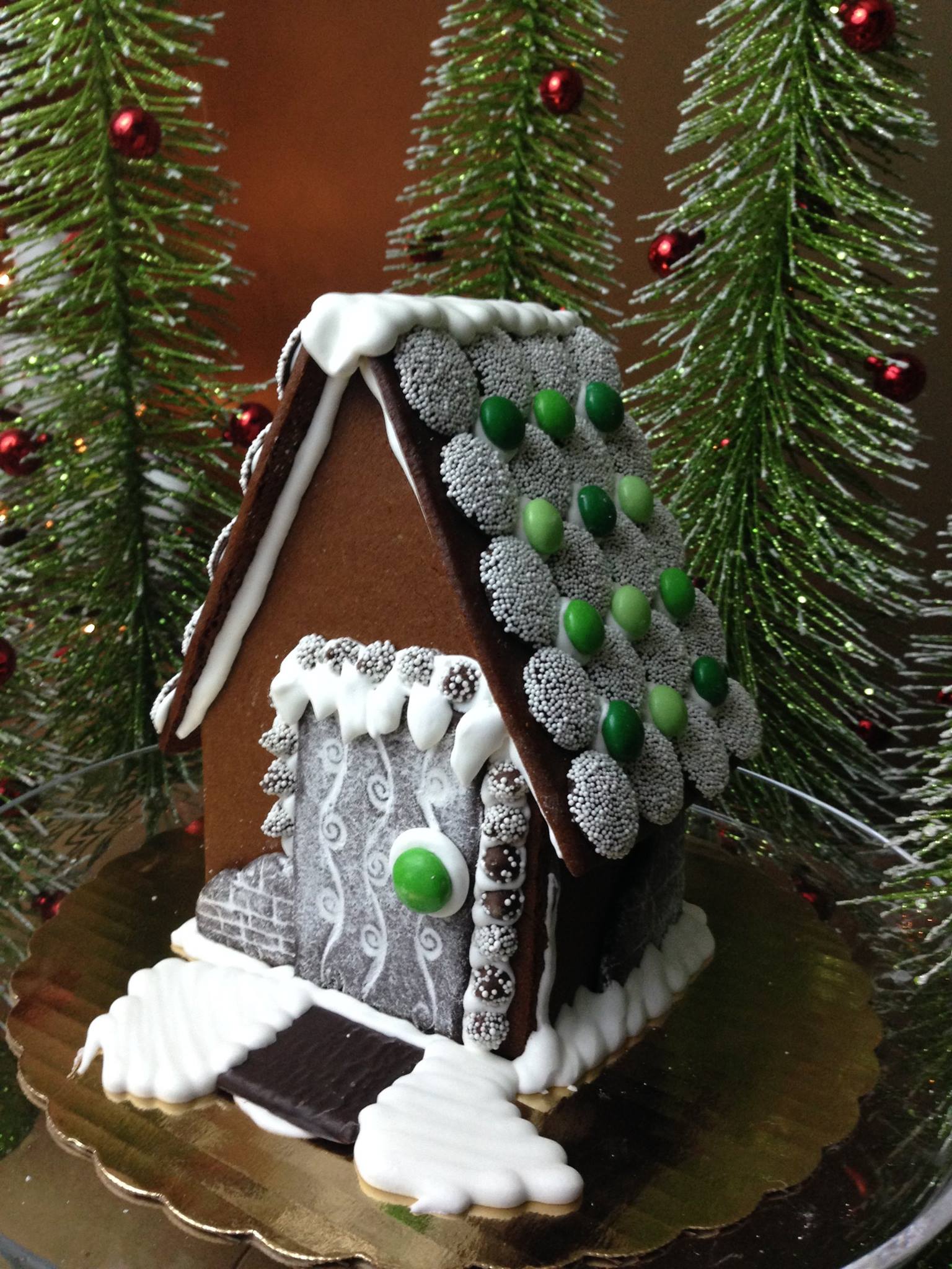 Gingerbread Amy - Gingerbread Amy added a new photo.