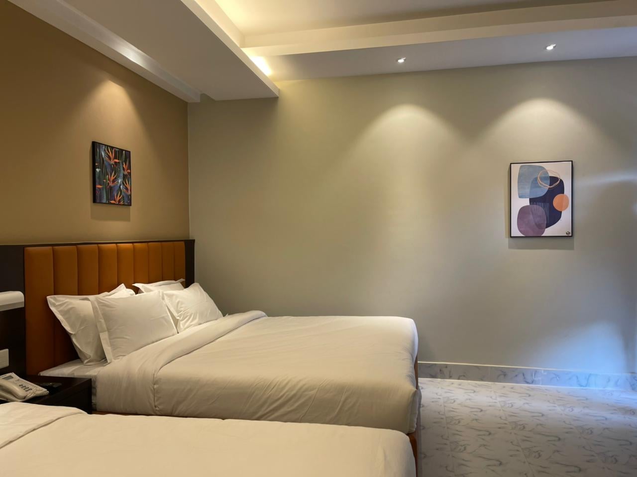 RNR ROOMS | Dhaka