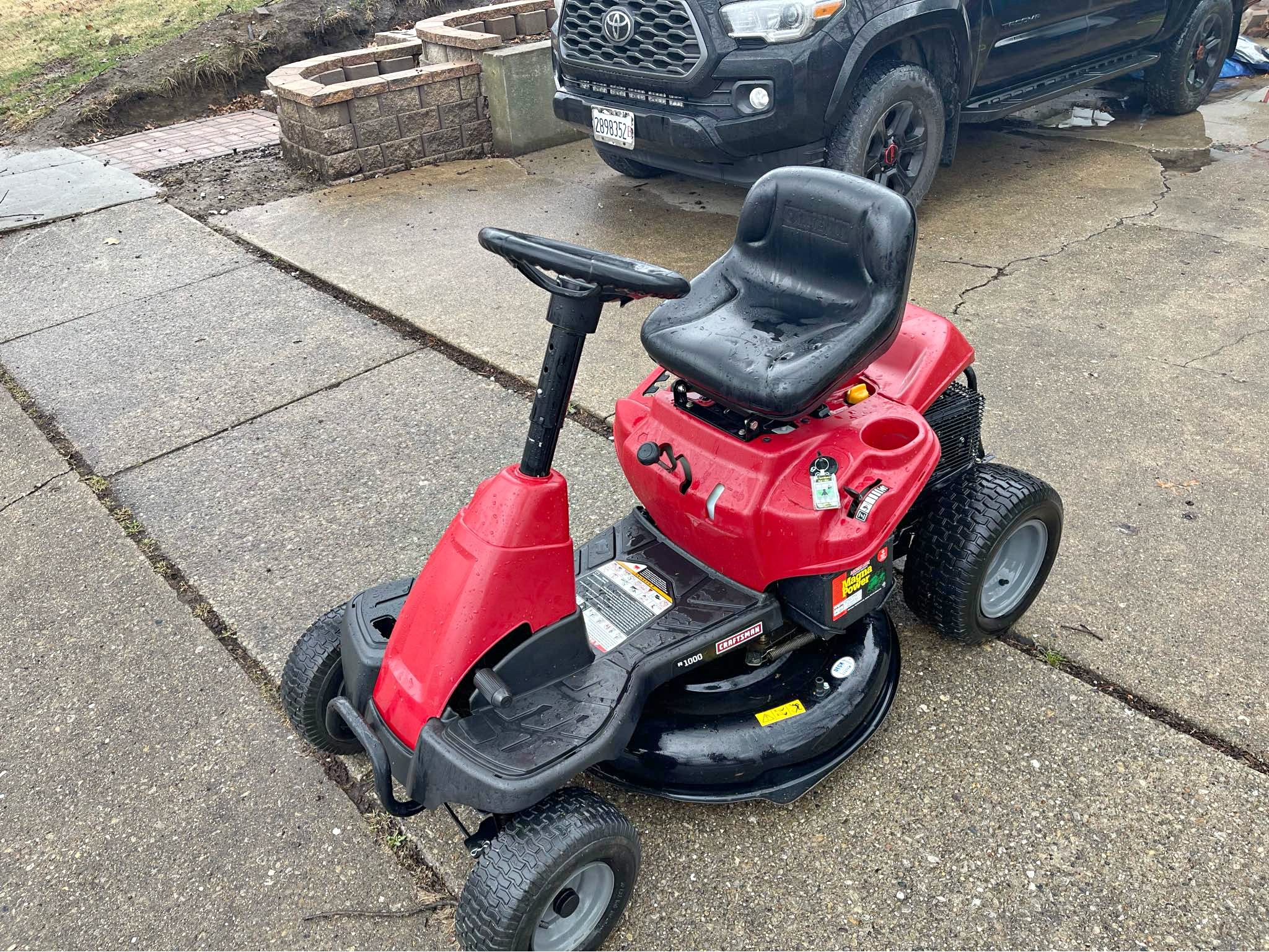 Craftsman R1000 Riding mower - Lawn Mowers - Springfield, Illinois ...