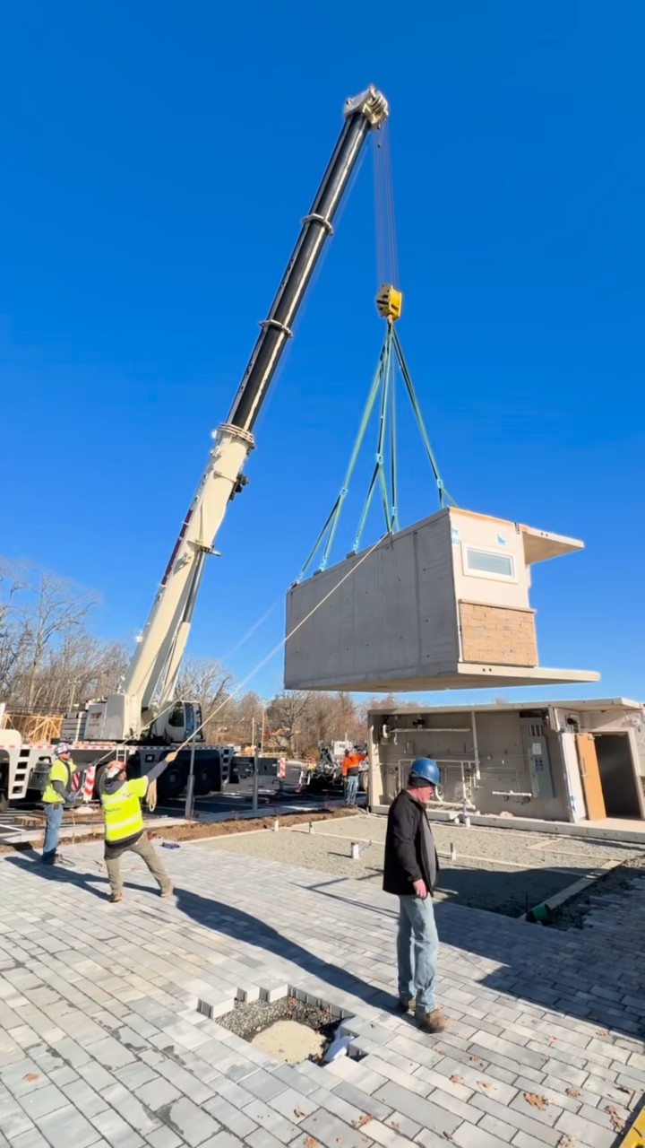 A Quick Pick Crane & Rigging Service | Derby CT