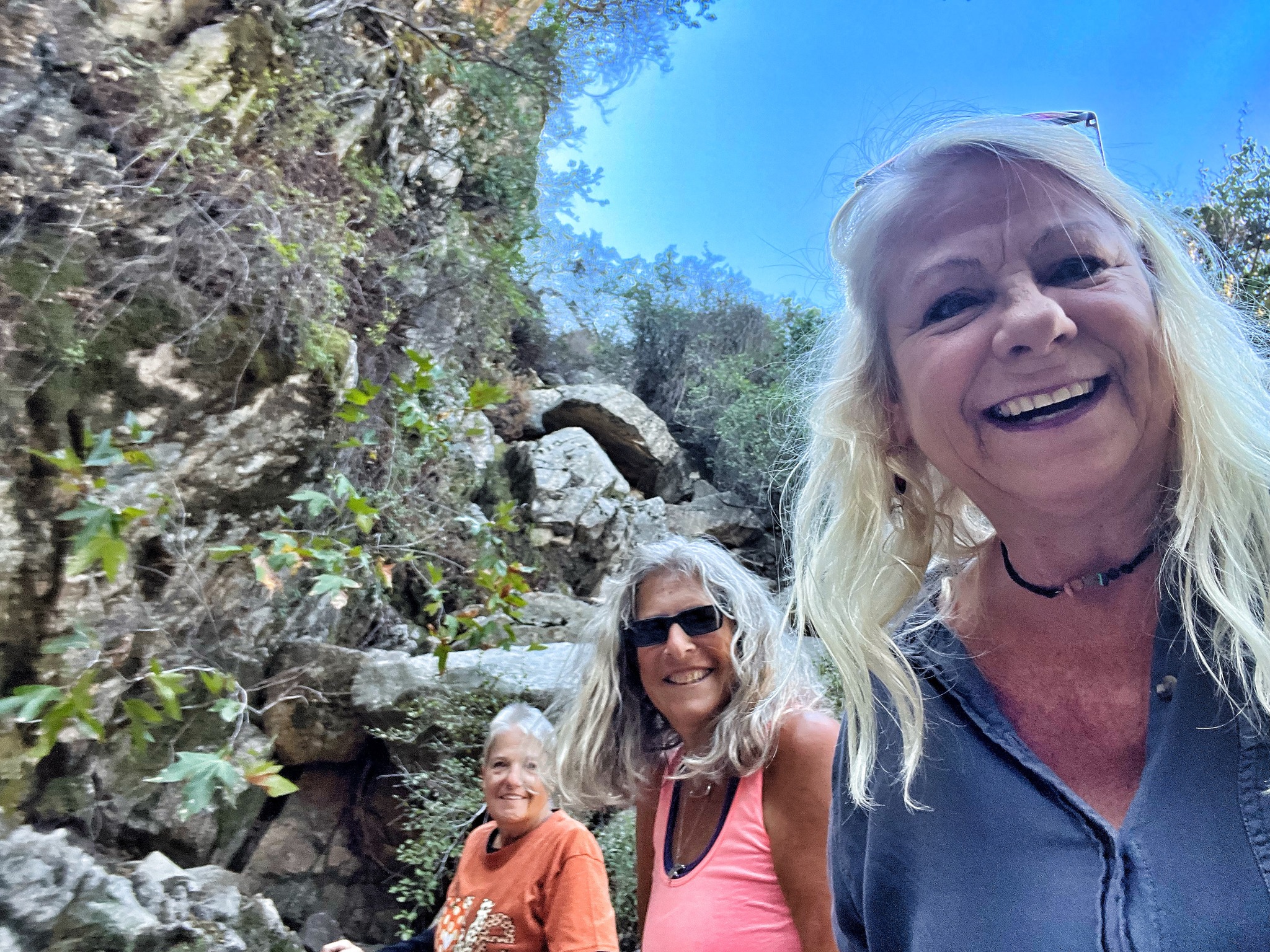 Here's the photos & videos of the... - Riverside Deaf Hikers