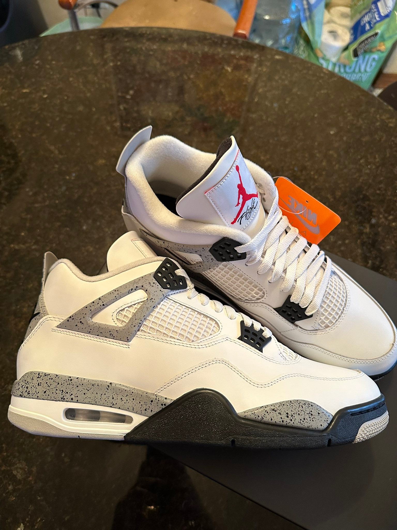 Jordan 4 Retro Lakers talla 27.5 cm